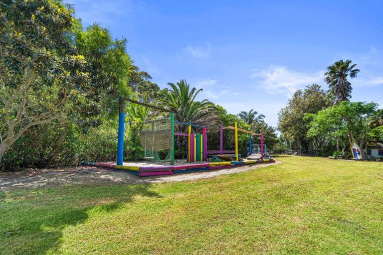 Photo of property in 49 Kai Iwi Lakes Road, Omamari, Dargaville, 0373