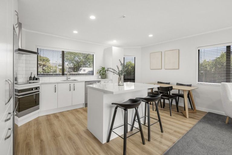 Photo of property in 61 Kane Road, Papamoa Beach, Papamoa, 3118