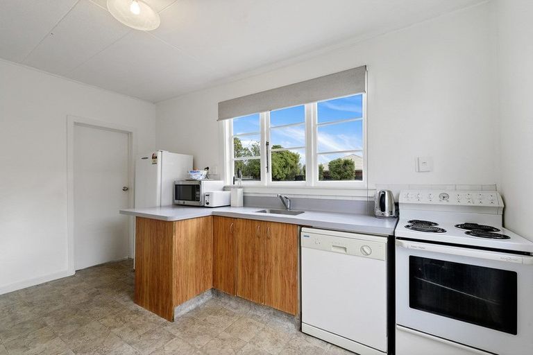 Photo of property in 95a Saint Johns Street, Woolston, Christchurch, 8062