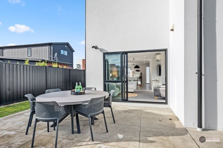 Photo of property in 4 Aston Crescent, Wallaceville, Upper Hutt, 5018