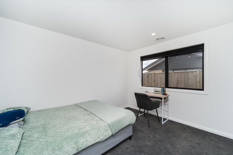 Photo of property in 61 Freedom Drive, Kelvin Grove, Palmerston North, 4414