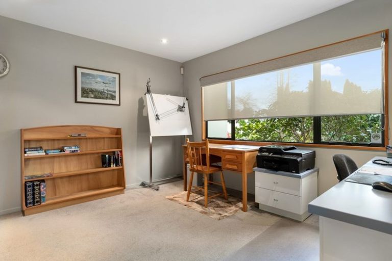 Photo of property in 5 Kildonan Place, Bethlehem, Tauranga, 3110