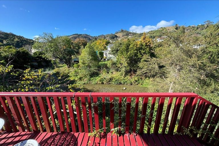 Photo of property in 125c Tasman Street, Nelson, 7010