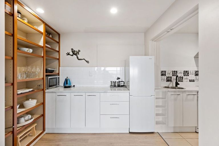 Photo of property in 76 Glenstrae Road, Redcliffs, Christchurch, 8081