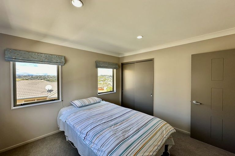 Photo of property in 20a Gifford Grove, Churton Park, Wellington, 6037