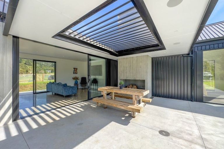 Photo of property in 387 Wentworth Valley Road, Whangamata, 3691