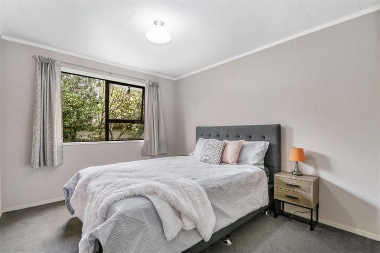 Photo of property in 17 Te Ana Place, Lynmore, Rotorua, 3010