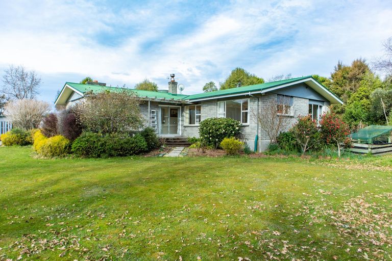 Photo of property in 51 Ribbonwood Road, Geraldine Downs, Geraldine, 7991