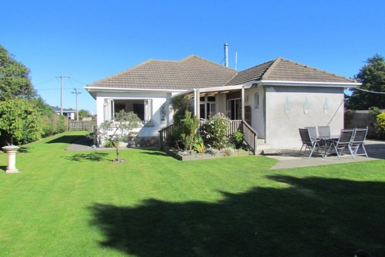 Photo of property in 42 Mary Street, Winton, 9720