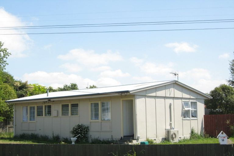 Photo of property in 15 Doreen Street, Aranui, Christchurch, 8061