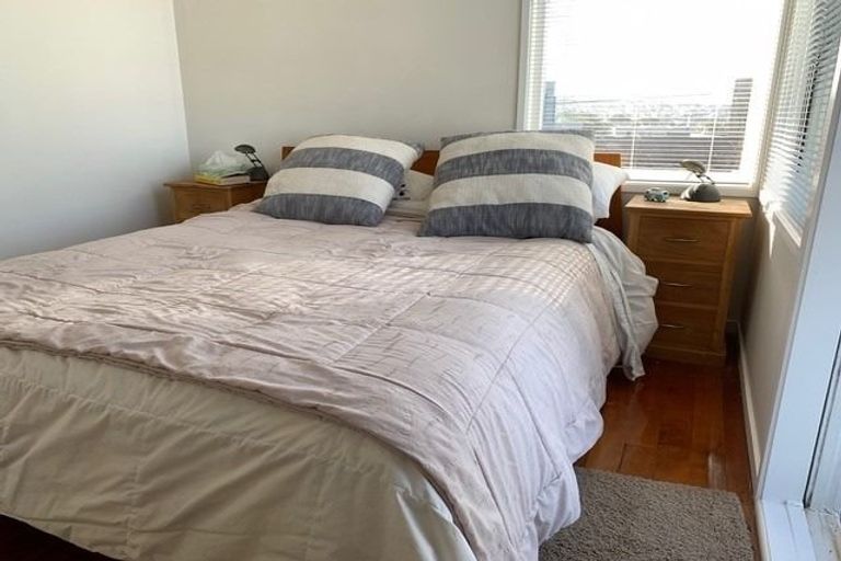 Photo of property in 35 Kitchener Road, Takapuna, Auckland, 0622