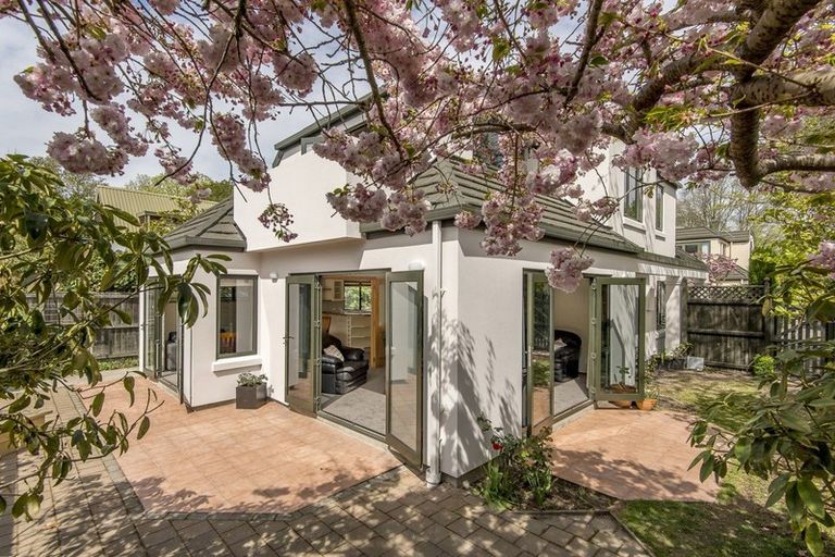 Photo of property in 1/56 Creyke Road, Ilam, Christchurch, 8041