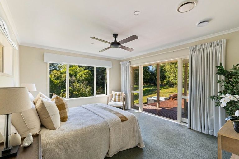 Photo of property in 540 Mountain Road, Lepperton, New Plymouth, 4373