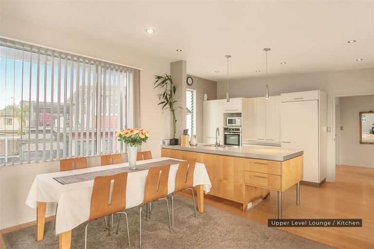 Photo of property in 67d Pleasant Road, Glen Eden, Auckland, 0602