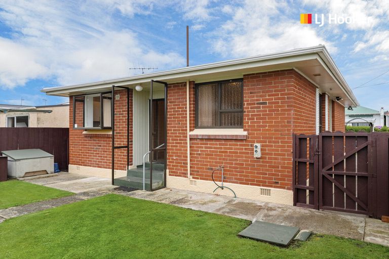 Photo of property in 92 Fawcett Street, South Dunedin, Dunedin, 9012