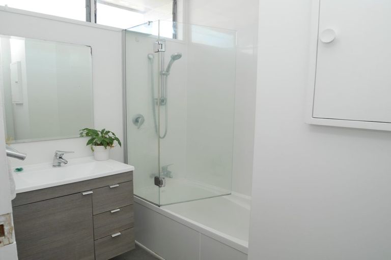 Photo of property in 34 Gray Avenue, Paraparaumu Beach, Paraparaumu, 5032