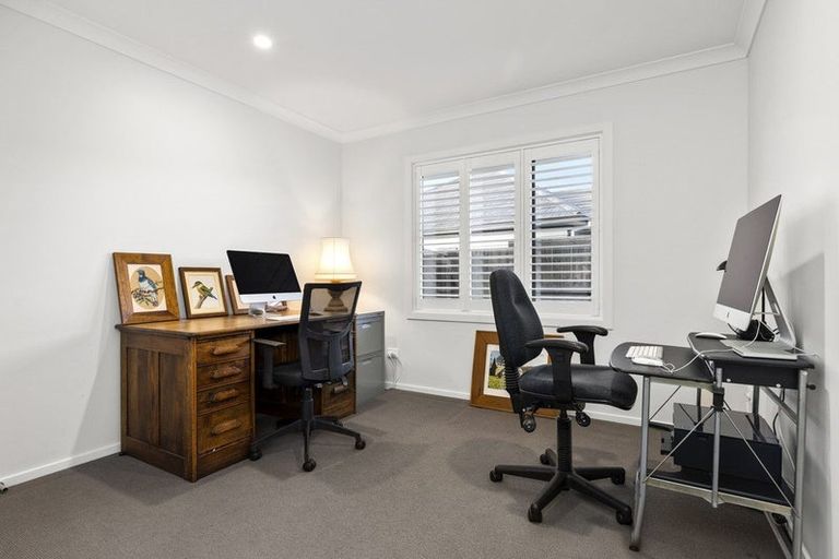 Photo of property in 24 Ruru Street, Cambridge, 3434