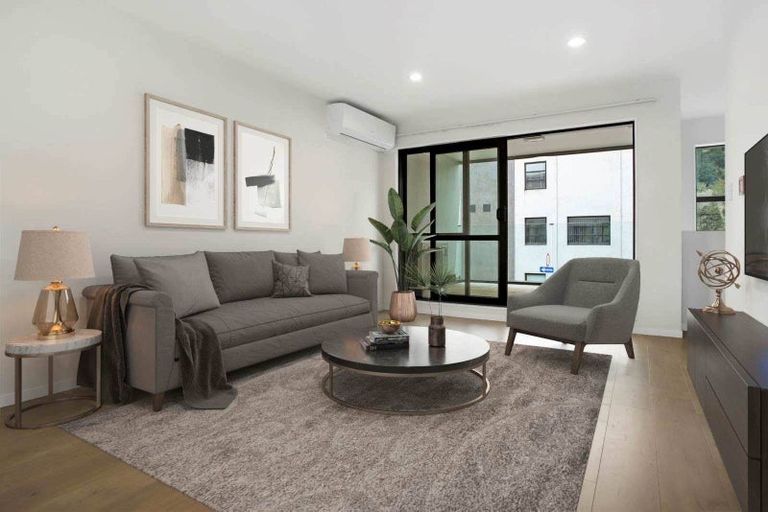 Photo of property in 1/5 Perekia Street, Albany, Auckland, 0632