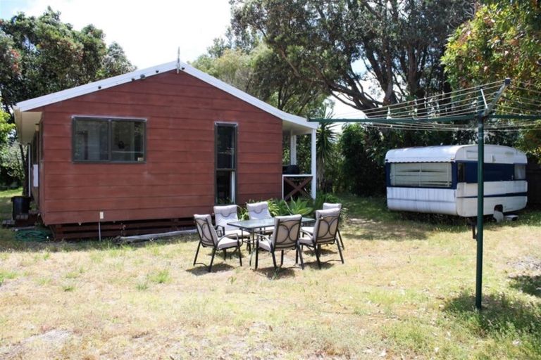 Photo of property in 16 Mccall Avenue, Pauanui, Hikuai, 3579