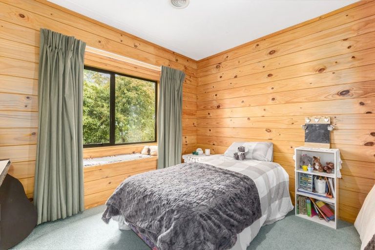 Photo of property in 1142 Moonshine Road, Judgeford, Porirua, 5381