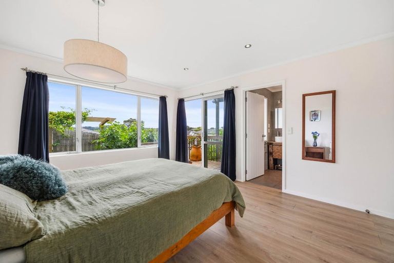 Photo of property in 60 Mili Way South, Ranui, Auckland, 0612