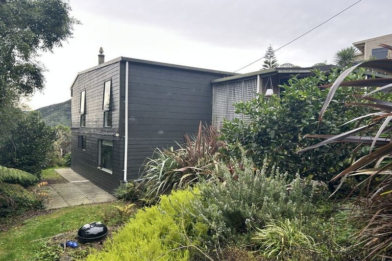 Photo of property in 593 Port Underwood Road, Whatamango Bay, Picton, 7281