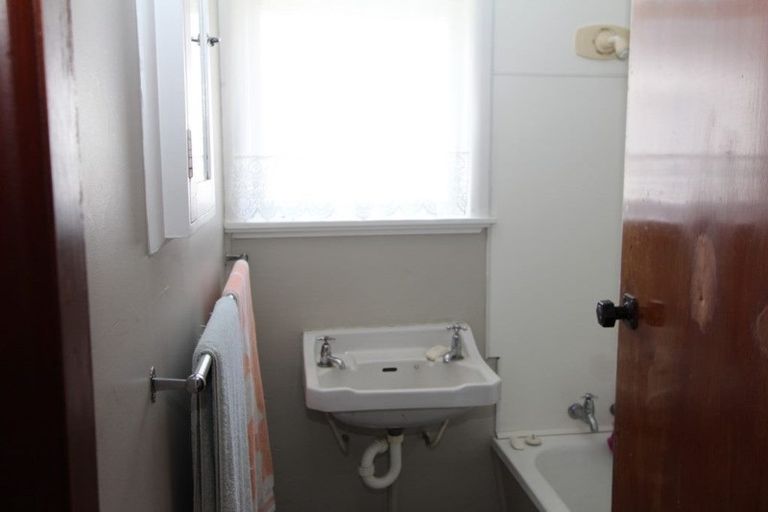 Photo of property in 47 Te Puea Avenue, Meremere, Mercer, 2474