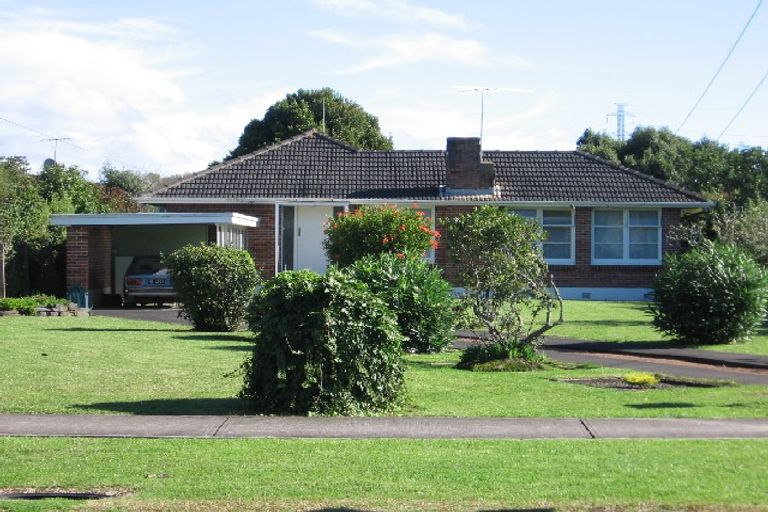 Photo of property in 37 Millen Avenue, Pakuranga, Auckland, 2010