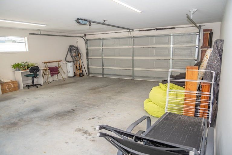 Photo of property in 27 Eagles Way, Cable Bay, 0420