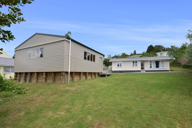 Photo of property in 18 Mcmillan Avenue, Te Kamo, Whangarei, 0112
