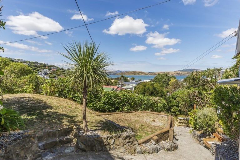 Photo of property in 4 Gordon Road, Plimmerton, Porirua, 5026