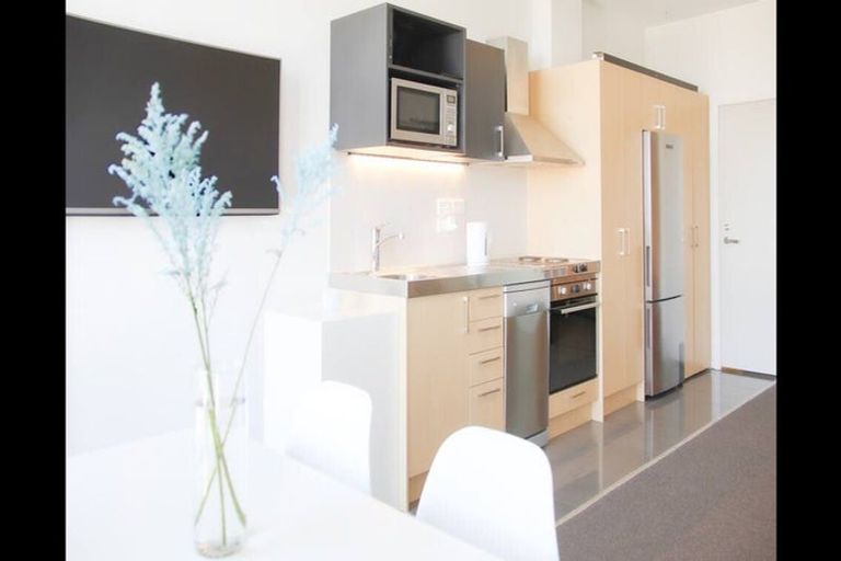 Photo of property in Twin Towers, 611/17 Putney Way, Manukau, Auckland, 2104