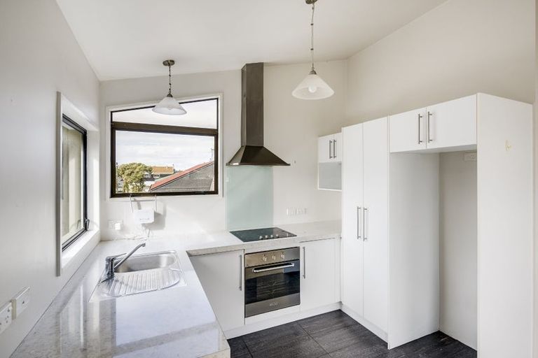 Photo of property in 138c Charles Street, Westshore, Napier, 4110