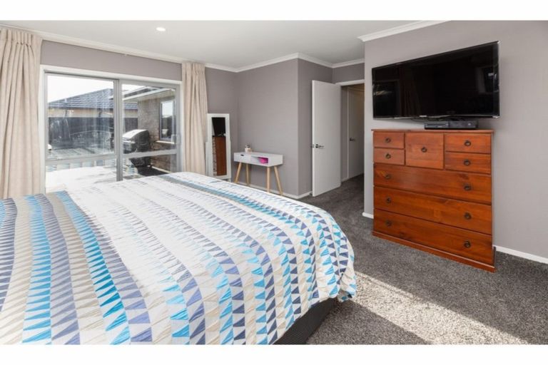 Photo of property in 15 Lignite Drive, Rolleston, 7614