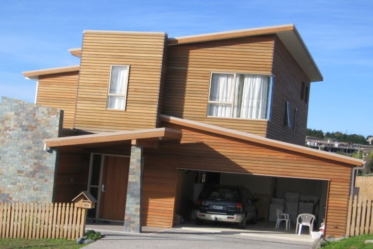 Photo of property in 80 Medallion Drive, Oteha, Auckland, 0632