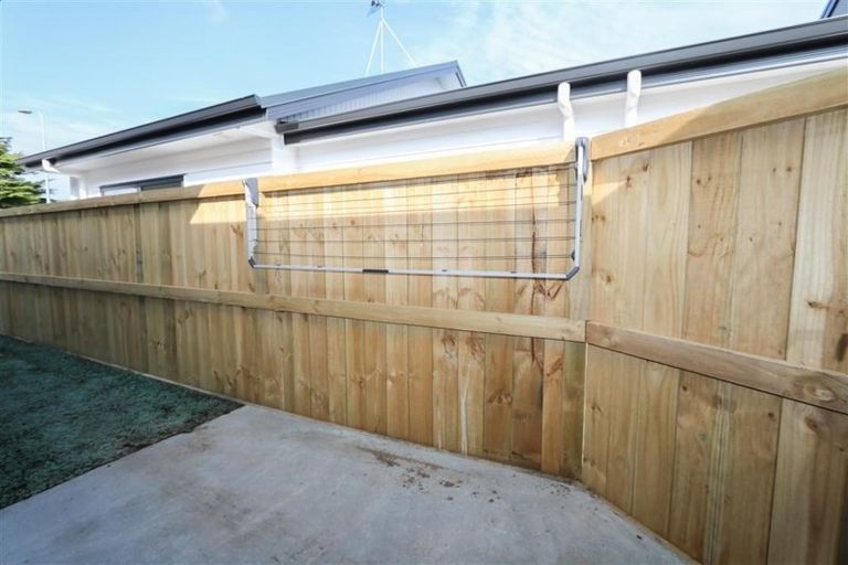 Photo of property in 1/2 Lambert Court, Glenview, Hamilton, 3206