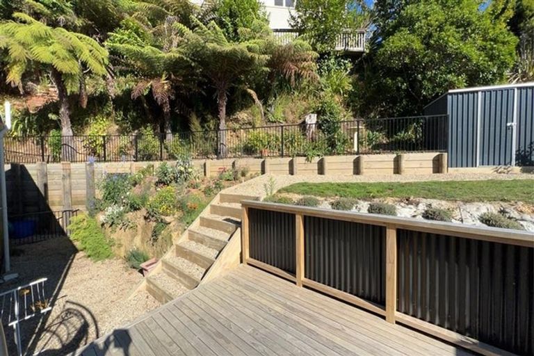 Photo of property in 9a Russell Street, Picton, 7220