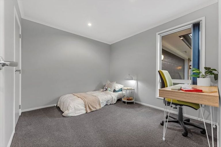 Photo of property in 9 Mcneish Place, Pokeno, 2402