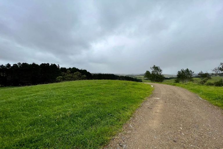 Photo of property in 10 Hinamoki Drive, Kaiwaka, 0573