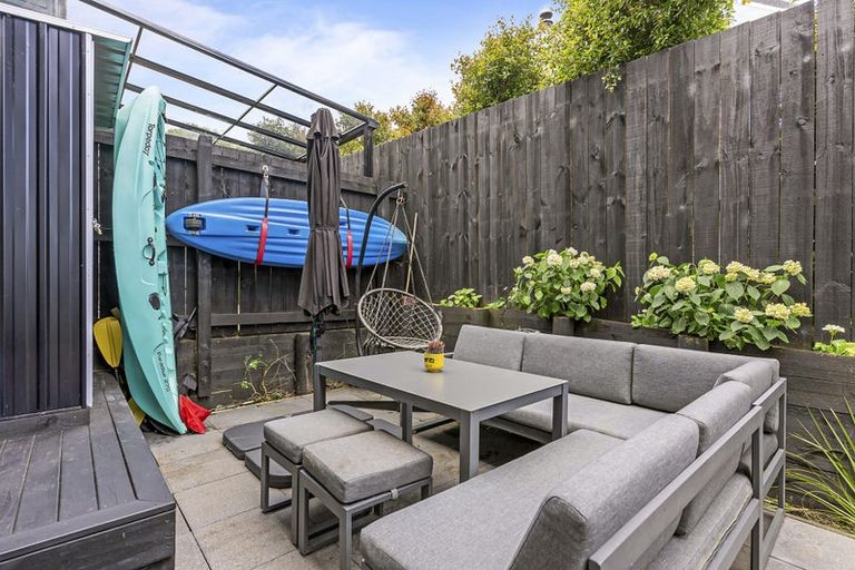 Photo of property in 8c Edgar Pearce Place, Howick, Auckland, 2014