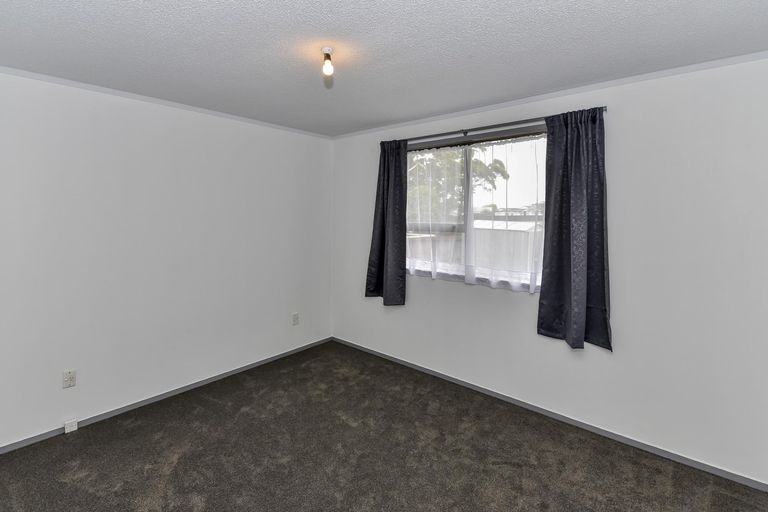 Photo of property in 1/25 Poutini Place, Manurewa, Auckland, 2102