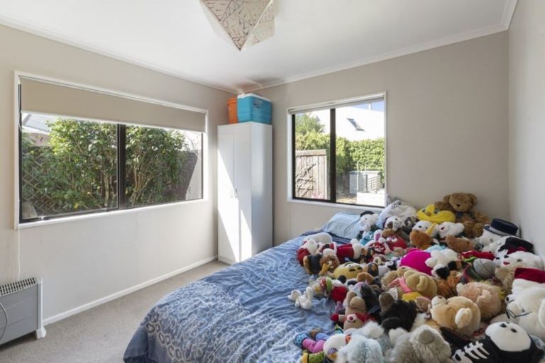 Photo of property in 24 Norfolk Crescent, Otaki Beach, Otaki, 5512