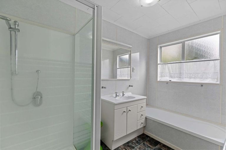 Photo of property in 105 Oxford Street, Ashhurst, 4810