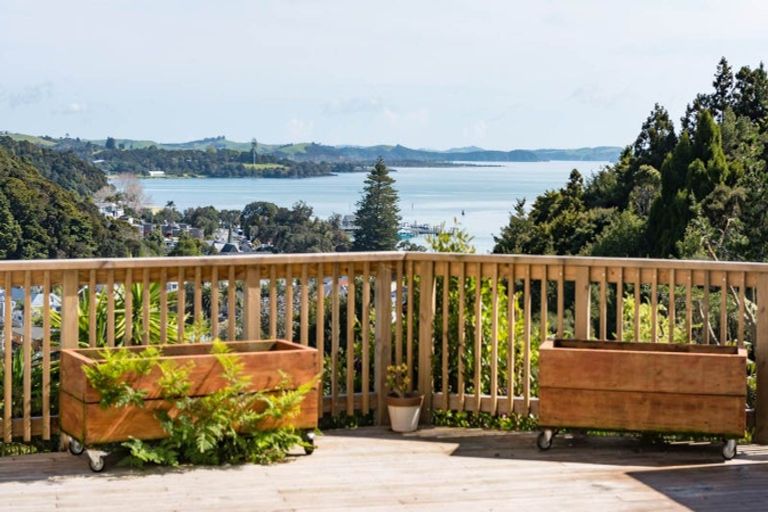 Photo of property in 8 Sullivans Road, Paihia, 0200