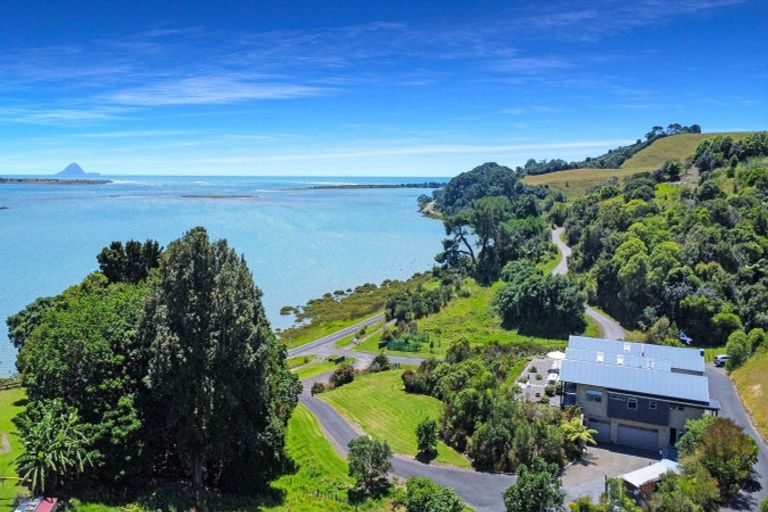 Photo of property in 8 Ohiwa Cove Rise, Waiotahe, Opotiki, 3198