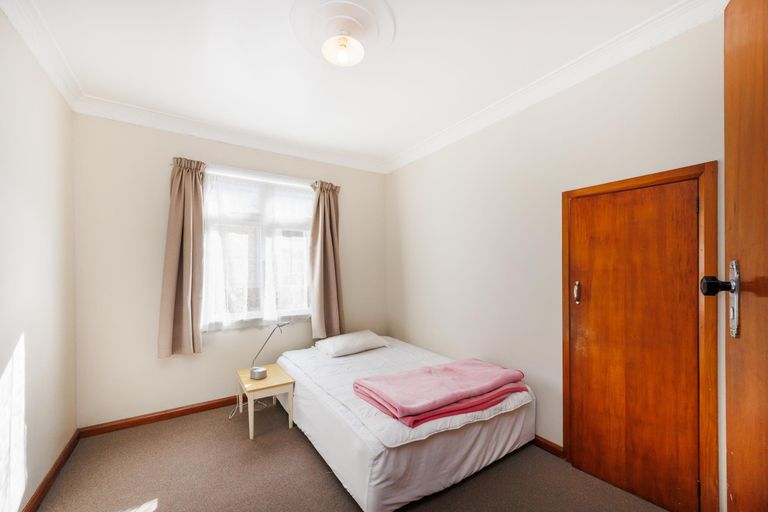 Photo of property in 262 Ruahine Street, Terrace End, Palmerston North, 4410