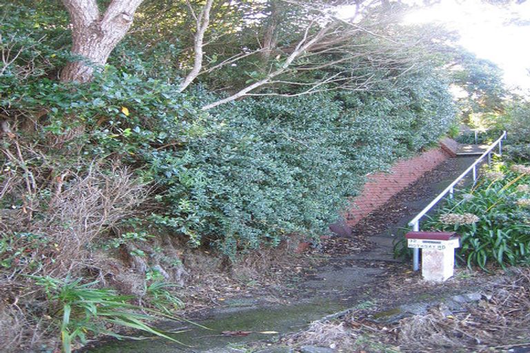 Photo of property in 32 Rothsay Road, Ngaio, Wellington, 6035