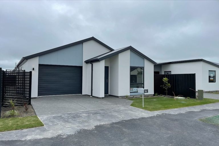Photo of property in 19 Hancox Street, Kaiapoi, 7630