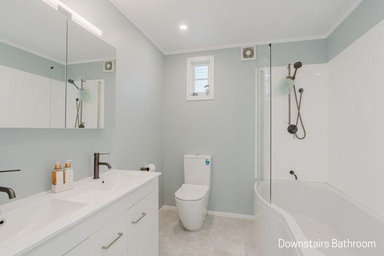 Photo of property in 46 Holland Road, Fairfield, Hamilton, 3214