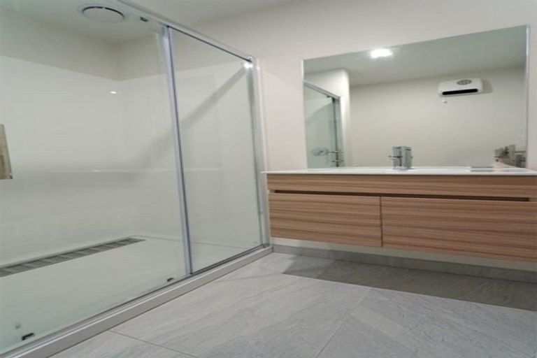 Photo of property in 2/290 Hereford Street, Christchurch Central, Christchurch, 8011